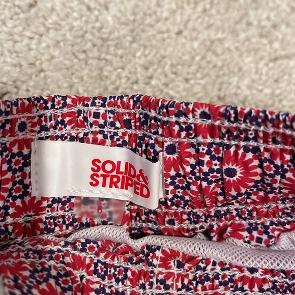 Set of 2 Solid and Striped Boys Bathing Suit Shorts size 6 - Picture 5 of 9